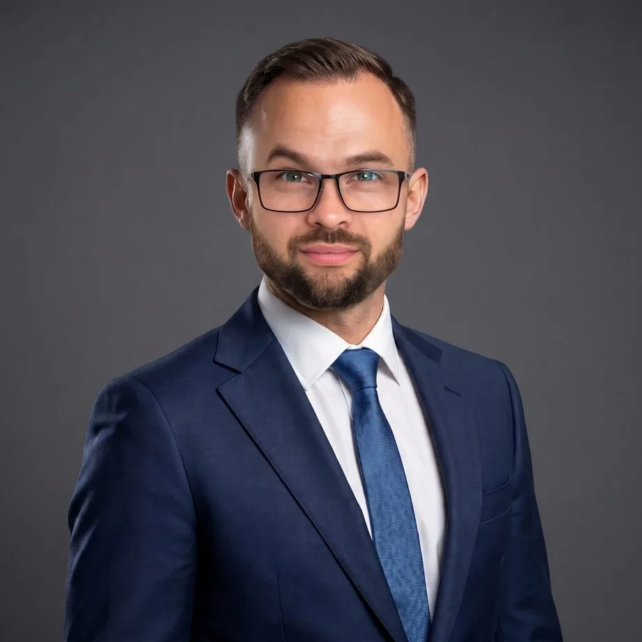 Właściciel agencji Warszawa-Strony